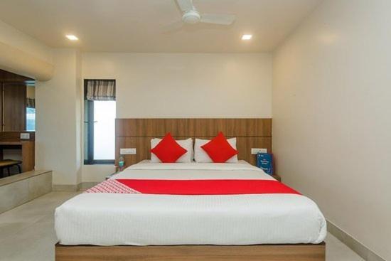 Hotel Shri Ram นิวเดลี ภายนอก รูปภาพ
